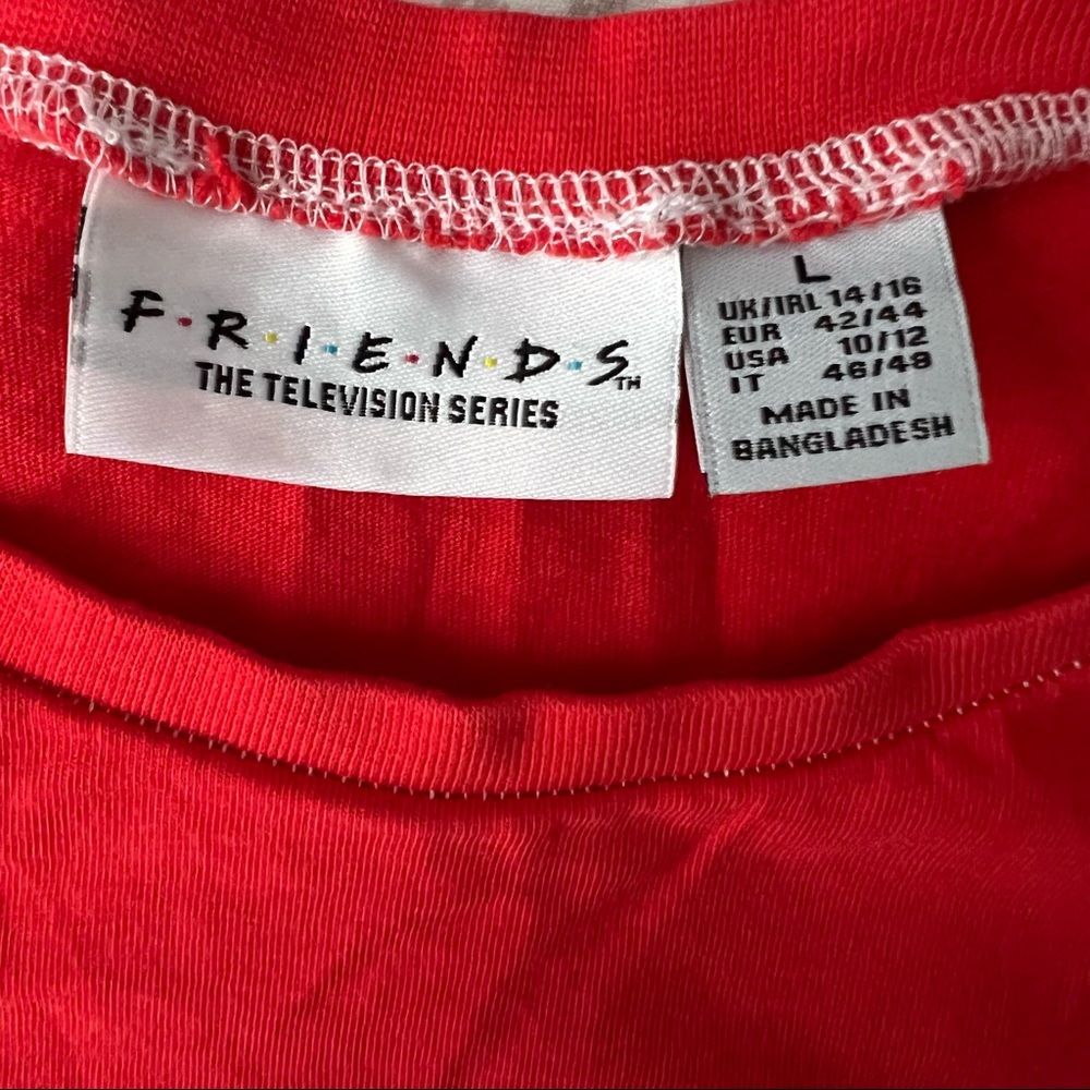 Friends TV Series Cropped Tee with Jems Size L - Picture 5 of 5